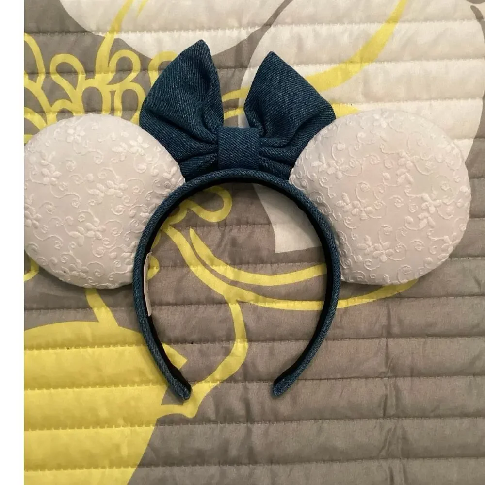 NWOT Handmade White Lace Ears and Blue Denim Bow Minnie Mouse Ears Headband